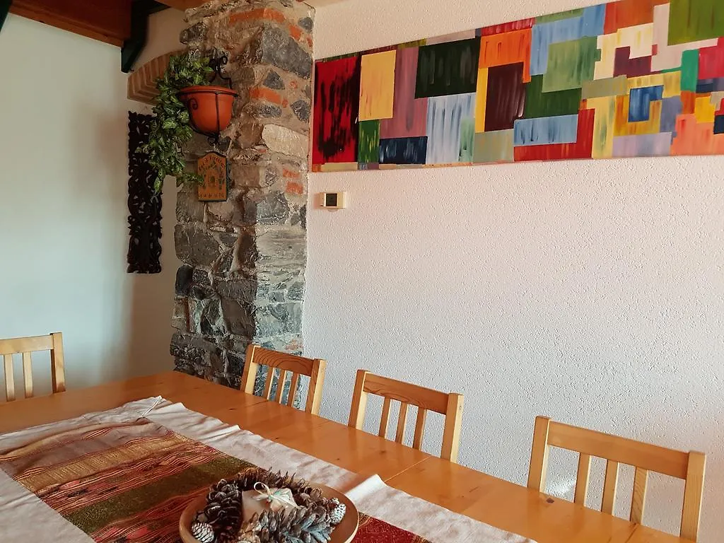 B&B La Ca De La Fra Gravedona Bed & Breakfast