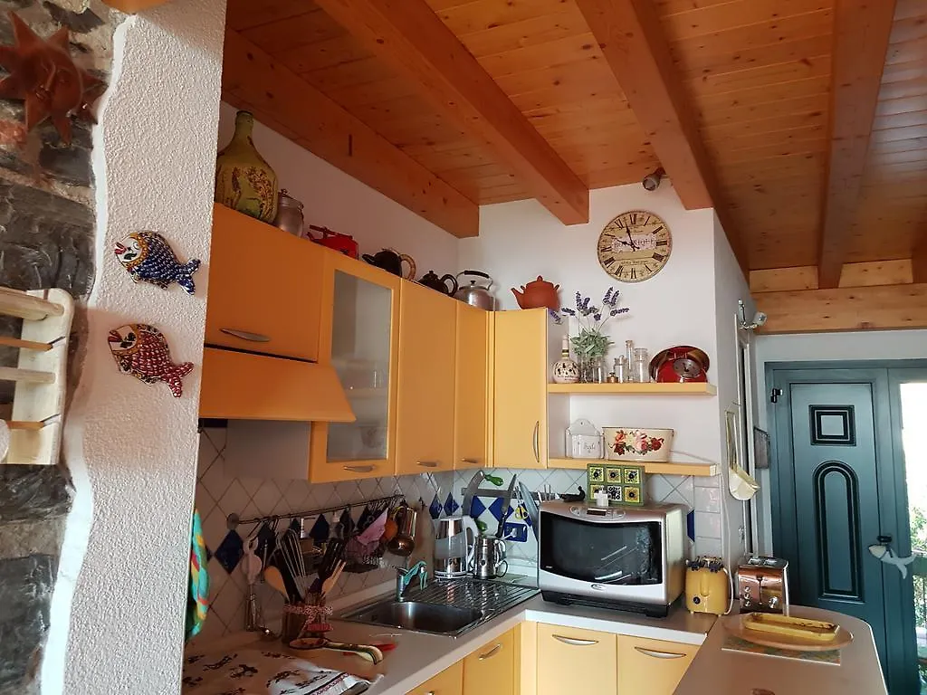 B&B La Ca De La Fra Gravedona Bed & Breakfast